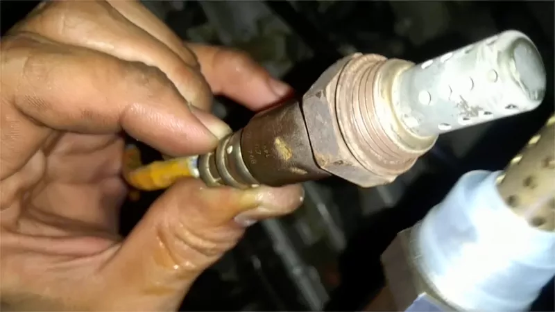 علت روشن شدن چراغ چک خودرو + بررسی 14 نکته مهم