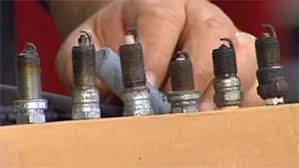 علائم خرابی شمع خودرو؛ چه وقت شمع باید تعویض شود؟