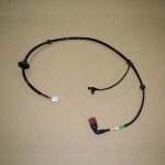 سنسور سرعت چرخ عقب چپ با دسته سیم