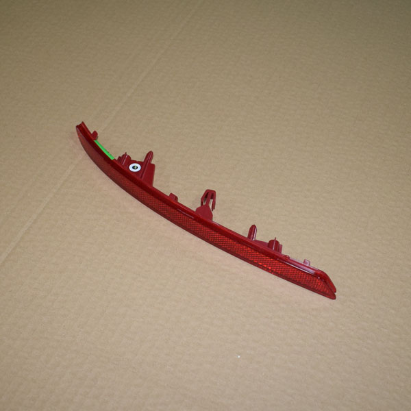 شبرنگ سپر عقب راست - آریزو ۶ پرو