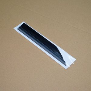 زه روی درب جلو راست آریزو ۶ پرو