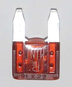 فیوز ۱۰ آمپر - آریزو ۵