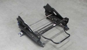 مکانیزم صندلی سمت راست - ام وی ام ۵۳۰