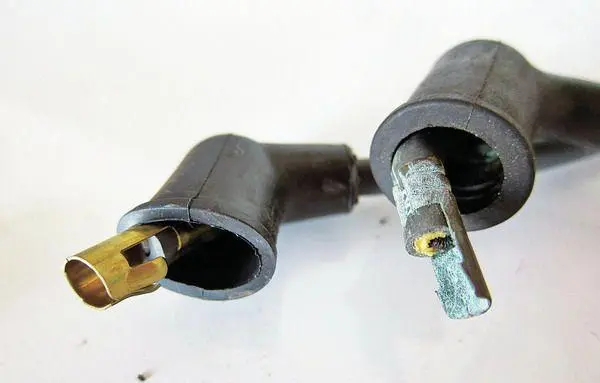 تست خرابی شمع و وایر خودرو + نکاتی که باید بدانید