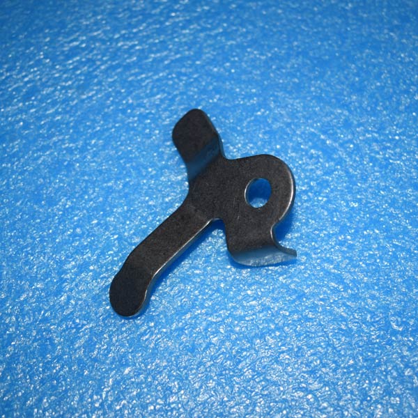 پایه نگهدارنده لوله روغنکاری دیفرانسیل و پین اهرم پارک - ام وی ام X22 اتومات