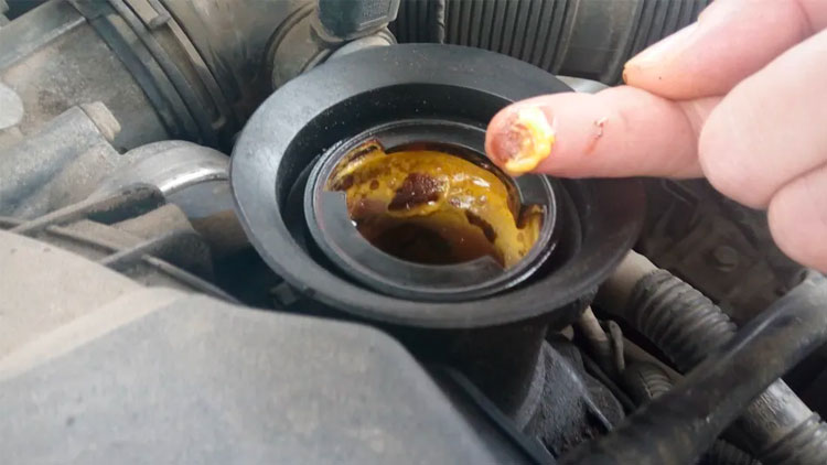 منظور از آب روغن قاطی کردن ماشین چیست؟