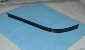 پایه نگهدارنده چپ سپر عقب - ام وی ام ۳۱۵ صندوقدار قدیم