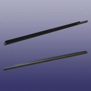 نوار آبگیر بیرونی شیشه درب جلو راست - ام وی ام 110S