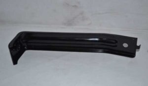 پایه پائینی سپر عقب