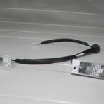 چراغ پلاک - ام وی ام ۱۱۰