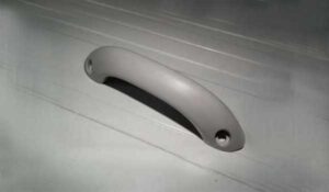 دستگیره سقفی - ام وی ام ۱۱۰ سه سیلندر