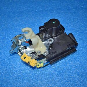 مجموعه قفل درب جلو چپ - ام وی ام X33S