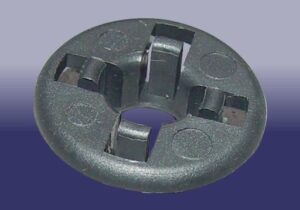 تکیه گاه میله درب موتور - ام وی ام X33